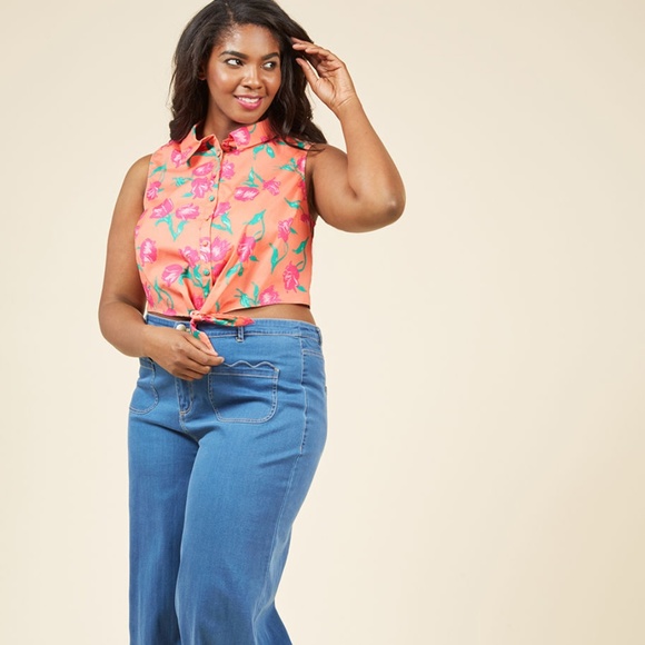 Modcloth Tops - ModCloth Tulip Tie Front Crop Top Plus Size 3X